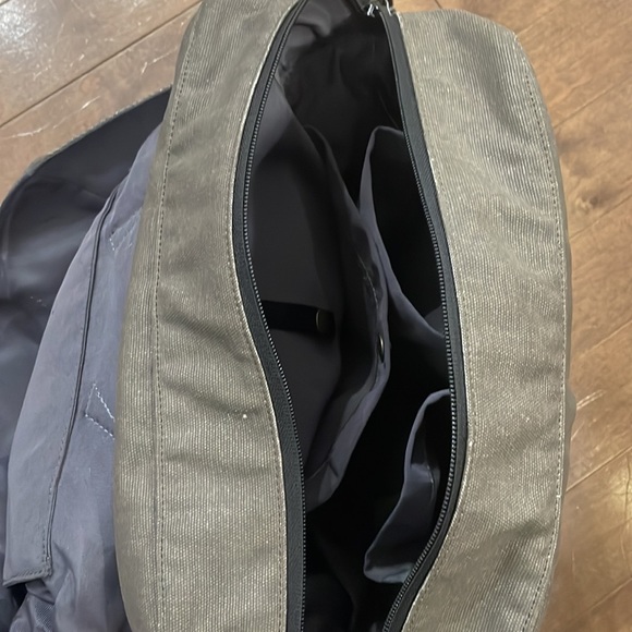 Petunia Pickle Bottom diaper bag - Picture 6 of 10